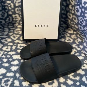 AUTHENTIC Gucci Slides Size 8